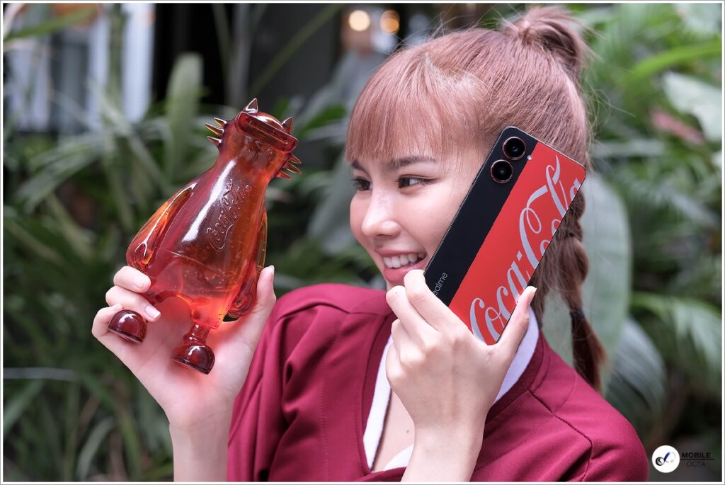 realme 10 Pro 5G Coca-Cola Edition